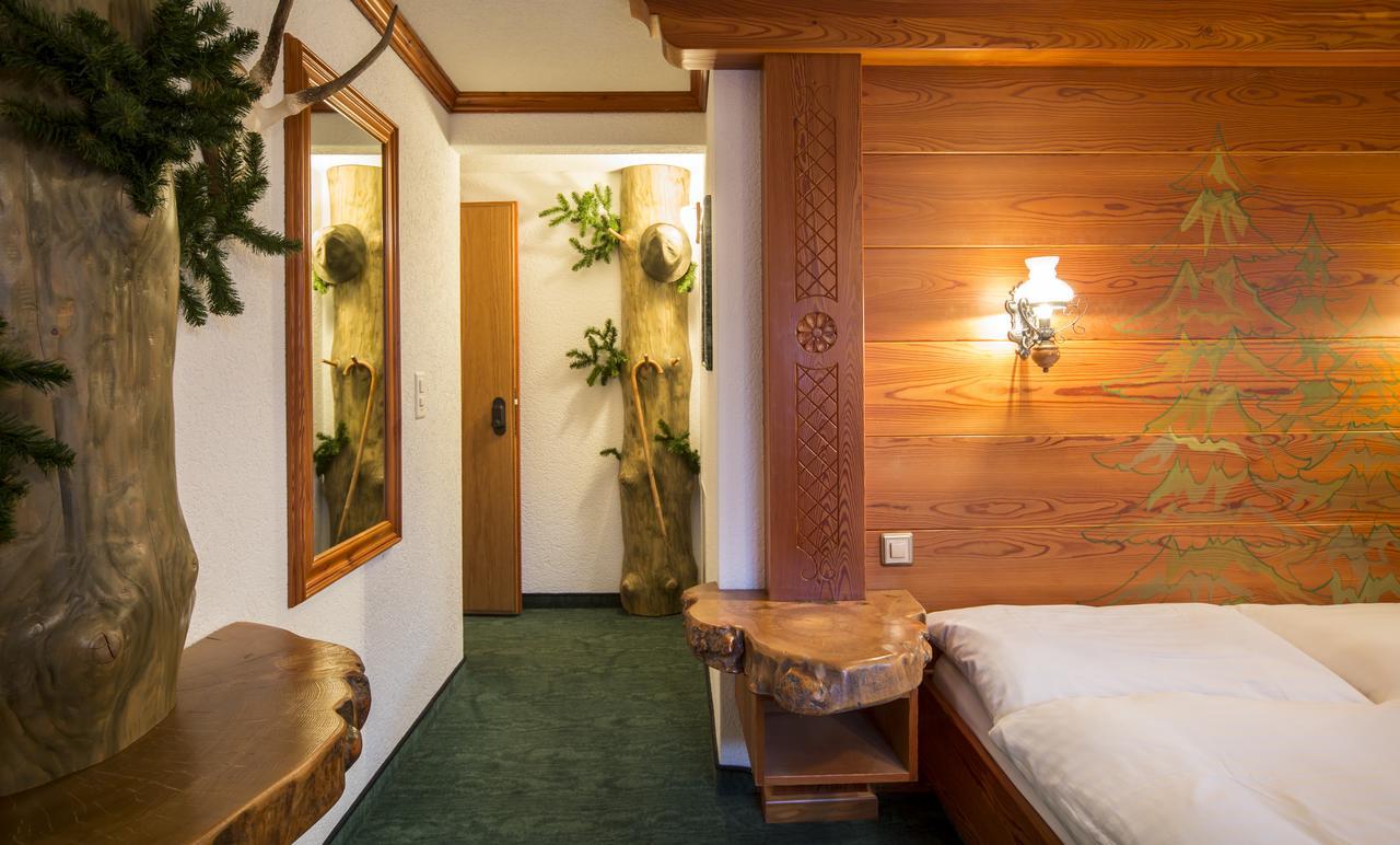 Hotel Olympia Saas-Almagell Kültér fotó