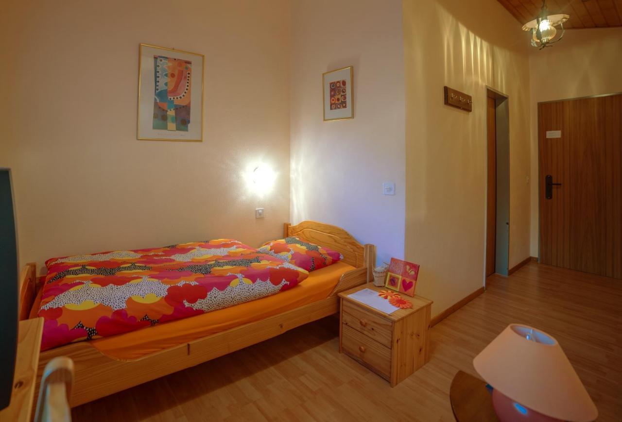 Hotel Olympia Saas-Almagell Kültér fotó